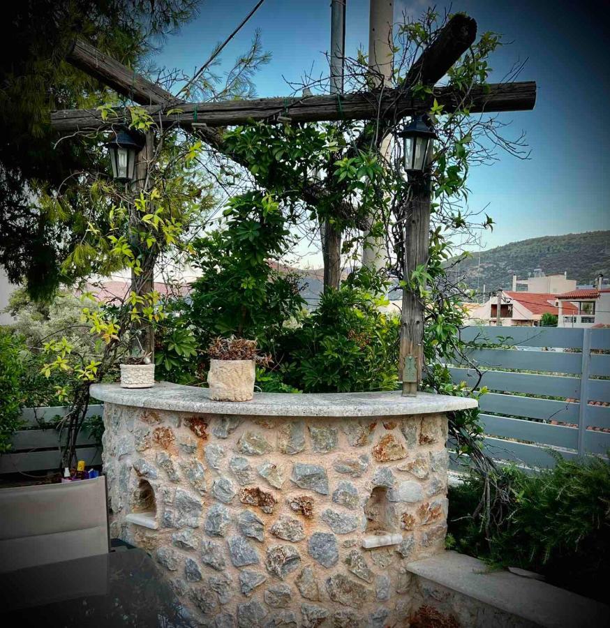 Ένας Ευχάριστος Χώρος Με Πισίνα Villa Porto Rafti Ngoại thất bức ảnh